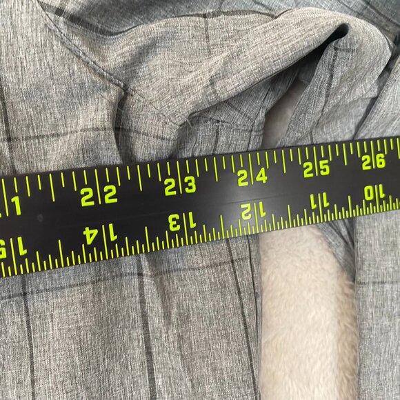 NWT Avalanche Mens Shirt Size XL Long Sleeve Plaid Button Up Gray Woven Casual - Picture 4 of 12